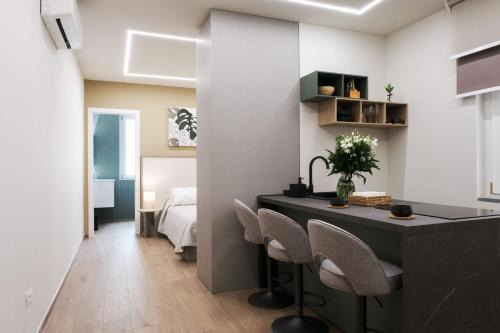 Minu' Holiday House