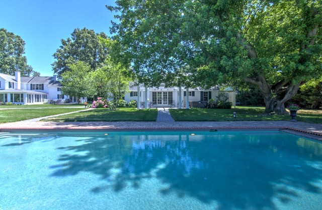 Captain's Cove - Compound am Wasser, Pool, Grill, Whirlpool, Spiele & mehr!