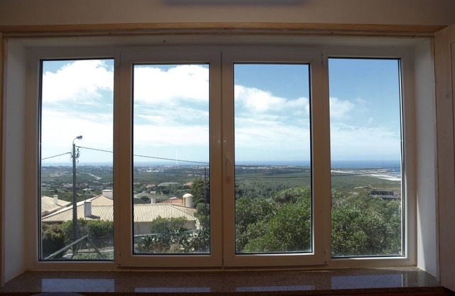 Mira Guincho house with sea view and garden