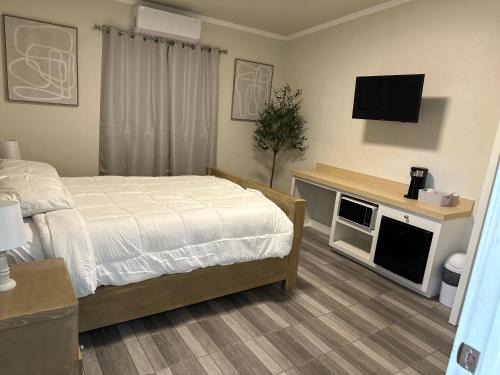 Mision Ferrer Hotel