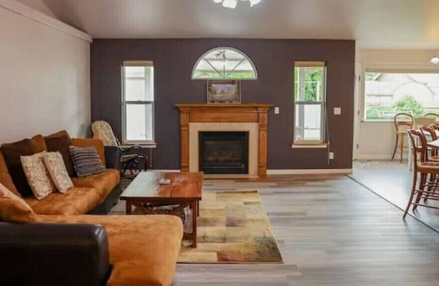 Miss A's Place, Beautiful! Nice Neighborhood! 3 Bdrm, Last Min. Discounts!