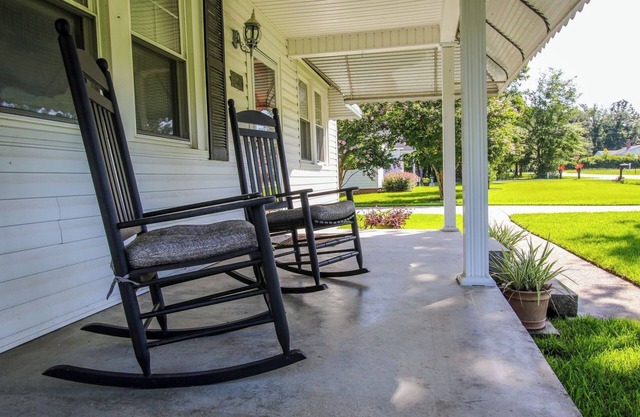 Miss Audrey’s House is a charming cottage in the heart of historic Richmond Hill