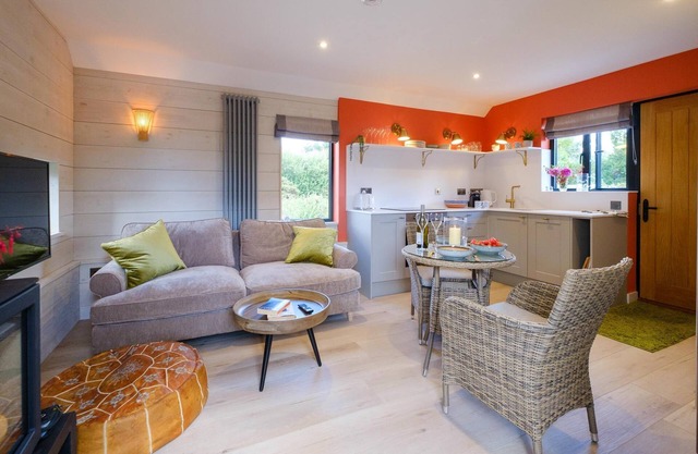 Mission Lodge - sleeps 2 guests in 1 bedroom