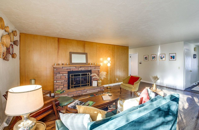 Missoula Home Near Fairgrounds ~ 3 Mi to Downtown