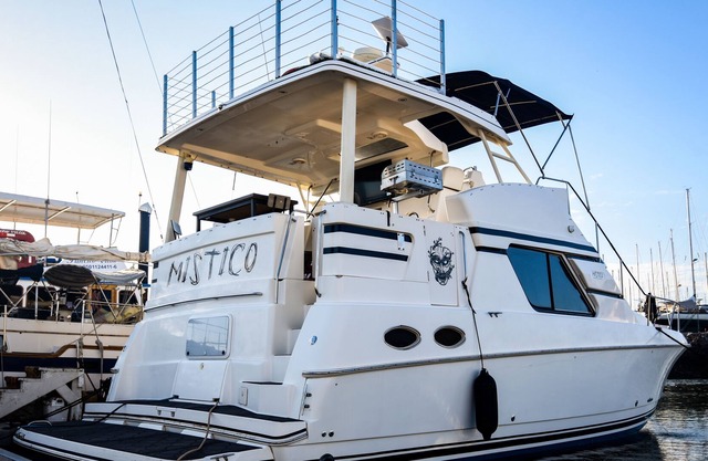 Mistico - a unique experience in the water!