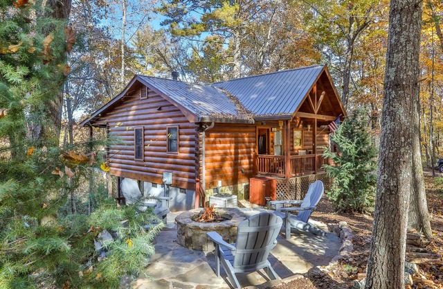 Misty Ridge - Mtn Views, Fire Pit, Dog Friendly