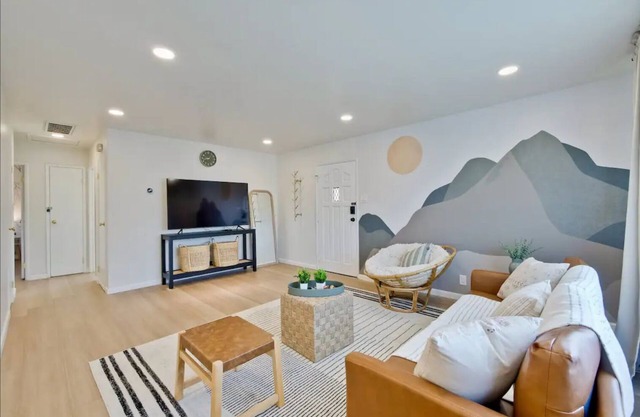MJ@Charming 2B1B Duplex / AC / Near Shopping 1889