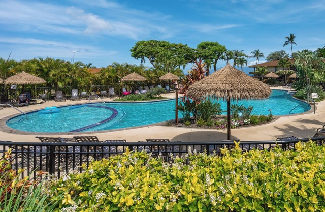 MKV A302 - Beach Front 2 bedroom with Garden Views