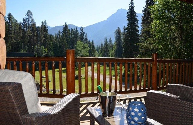 Moberly Lodge