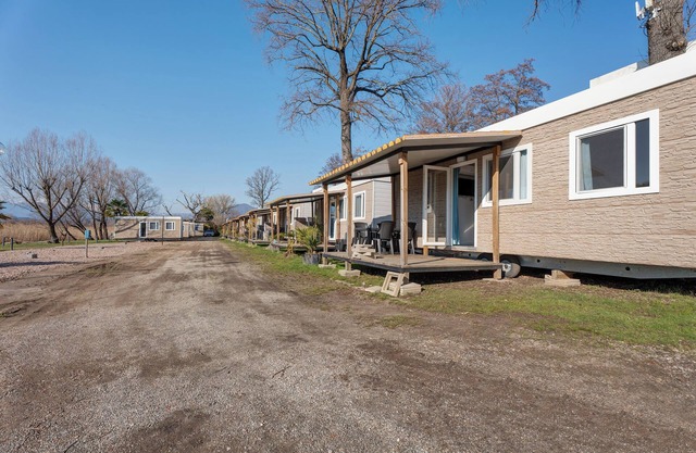 Mobilheim 'Casa Mobile Standard 1' mit Blick auf den See, Wi-Fi und Klimaanlage