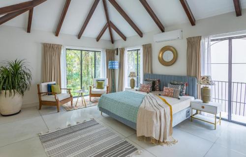 Mobile Offer! Private Pool Luxury Villa - Near Vagator Anjuna Beach