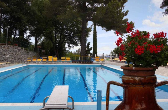 Mobilehome mit Terrasse, Pool und Klimaanlage