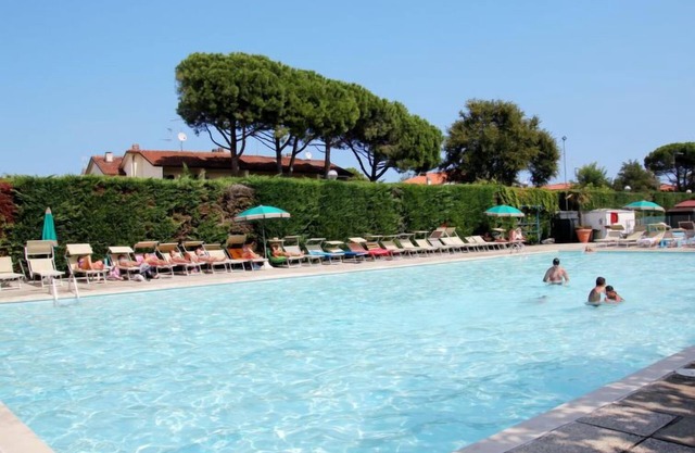 Ferienhaus Mobilhome Atlantico in Lido di Dante - 6 Personen, 3 Schlafzimmer