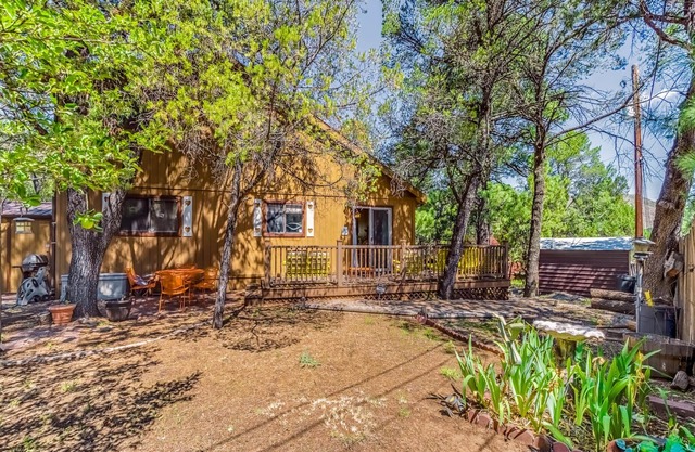 Mockingbird Cabin