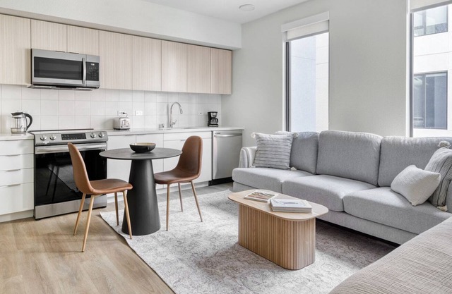 Mod Berkeley Studio w/ W/D & Coworking, walkable to BART, by Blueground