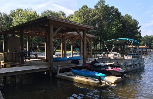 Moderate Awesome Nette erschwingliche Waterfront Lakehouse