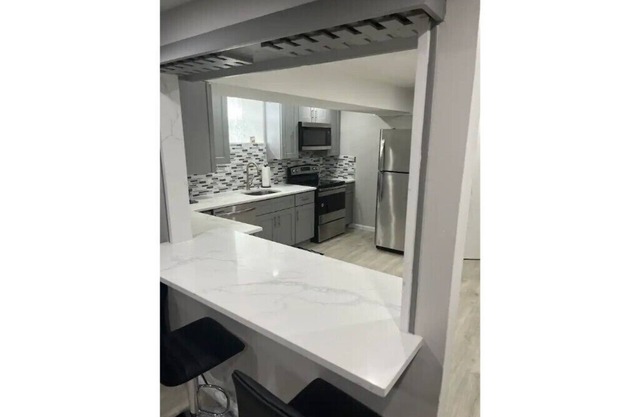 Modern 1 BR with NYC Flare