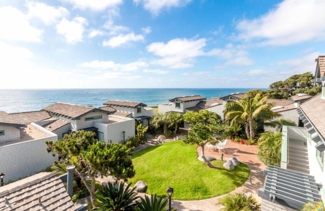 Modern 1BR Condo with Hot Tub Wave Crest at Del Mar