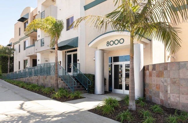 Modern 1BR Playa Del Rey, Gym+Pool, 5min to beach by Blueground