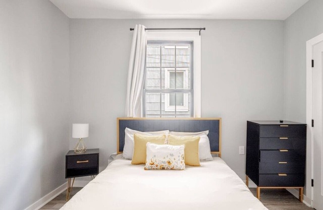 Modern 2 Bed in BlackRock