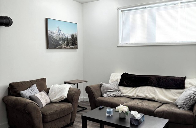 Modern 2-Bedroom Suite in Melfort