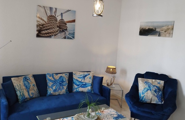 Modernes 2-Zimmer-Komfort-Appartement - Balkon, WLAN, TV, Kurgebiet