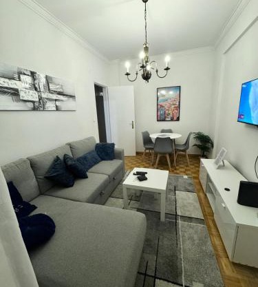 Modern 2BR Apartment with City Views I Near Lisbon by LivinInLisboa