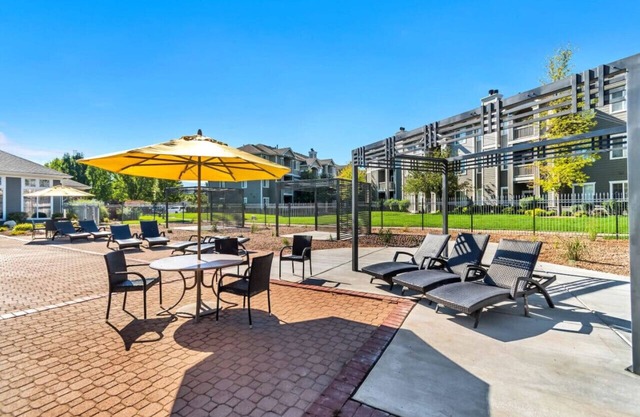 Beautiful Apt - Year Round Hot Tub - Tanning Bed