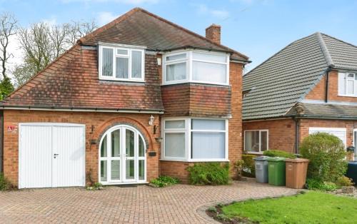 Modern 3 Bed Home - Solihull Centre