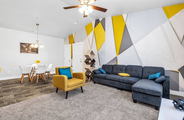 Modern 3 Bedroom Condo, Nestled in a Prime Location. Pets Permitted.