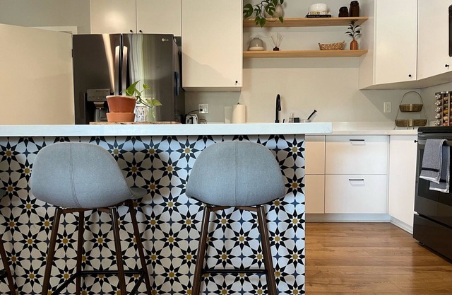 Modern 4 BED/3 BATH Newly Renovated Home