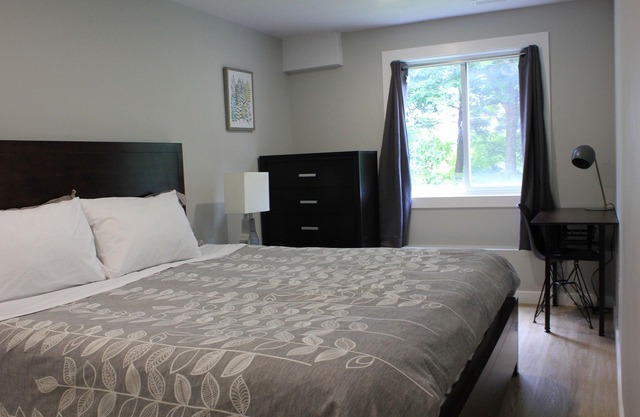 Modern 4 Bedroom Bungalow Townhouse Condo