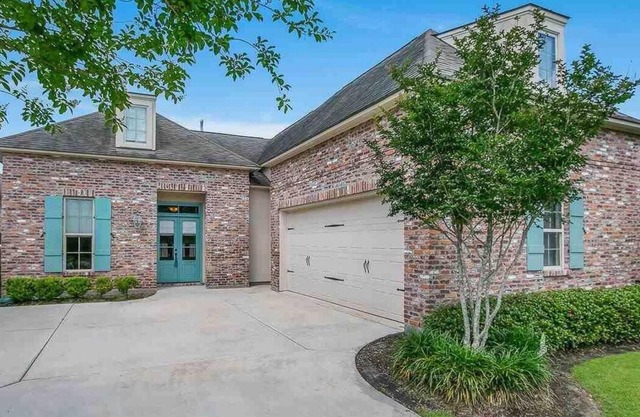 Modern 4 Bedroom Home