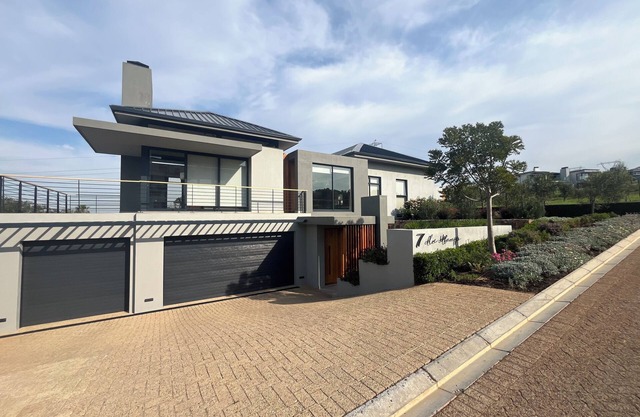 Modern 4-bedroom house in Lifestyle Security Estate in Durbanville, Cape Town.