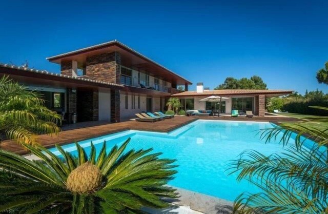 Modern 5 Bedroom Villa in the heart of Quinta do Lago. With gym, games room, pool and more DM07 - Almancil, Algarve