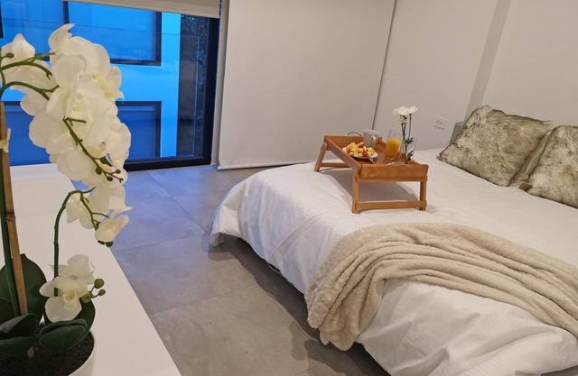 Moderne und luxuriöse neue Eigentumswohnung
