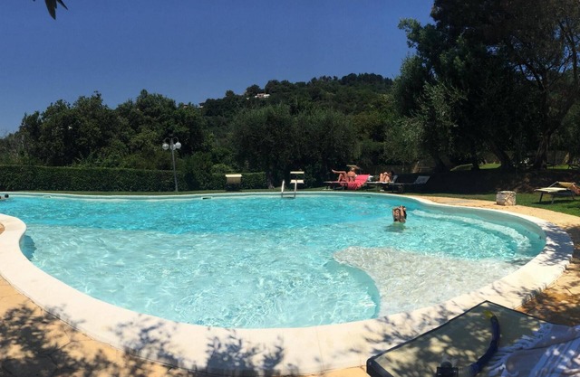 moderne und luxuriöse Penthouse in Lerici mit Terrassen mit Meerblick, Garten und Pool