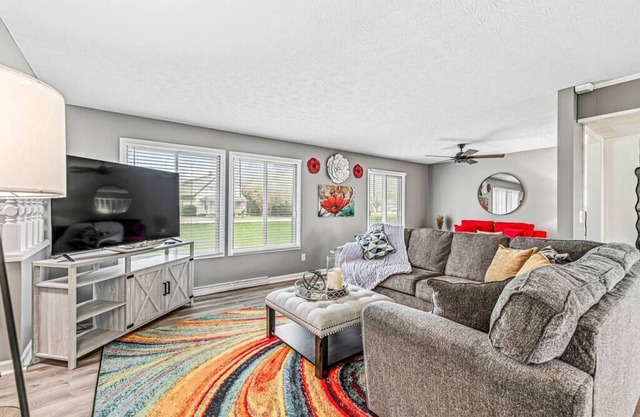 Modern and Private Home in Indy!