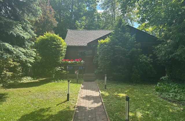 Erstaunlich Häuschen in perfekter Innenstadt CDA Lage. Perfekte Paare Urlaub!