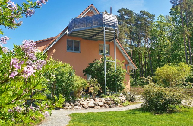 moderne FeWo Nr.5 mit Balkon, Sauna im Haus, Garten - Ferienwohnungen am Wald