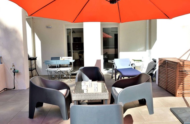 3-Zimmer-Wohnung mit Pool, Terrasse und Parkplatz - 500m zum Strand, Cavalaire-sur-Mer