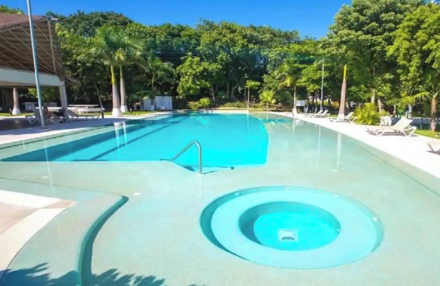 Modern Apartment in Cancun! Family condo with pool