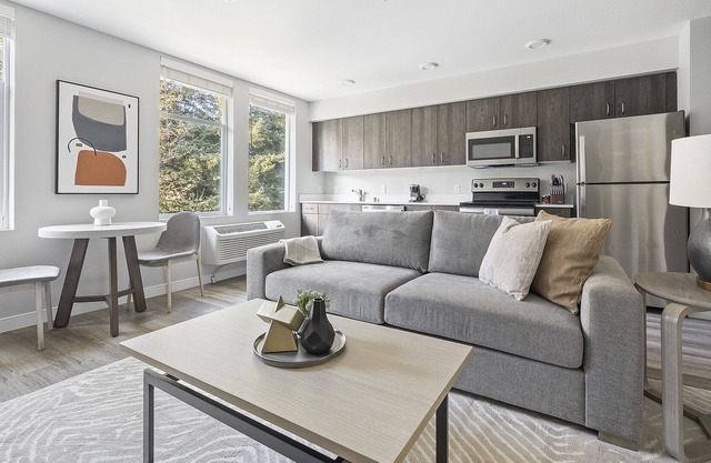 Modern Apartment in Prime Location (ID5126X43)