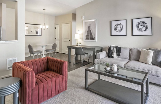 Modern Apartment in Prime Location (ID5933X36)