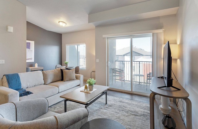 Modern Apartment in Prime Location (ID9601X99)