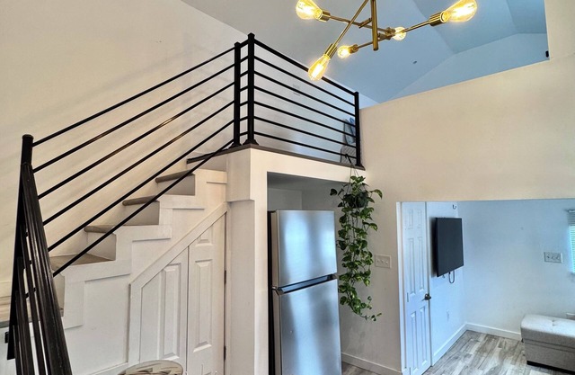 Modern Apartment - Near Lake Pontchartrain
