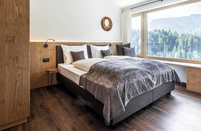 Moderne Ferienwohnung 'Ravison' mit Bergblick, Garten und WLAN