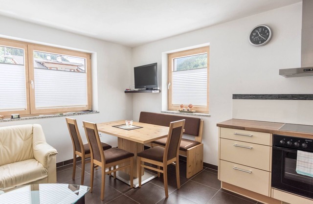 Moderne Ferienwohnung "Reider" mit Bergblick, WLAN, Balkon & Sauna