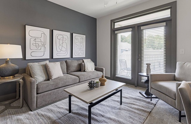 Modern Apartment in Prime Location (ID9684X38)
