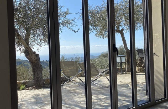 Modernes Architekten Haus in Olivenhain mit Meerblick